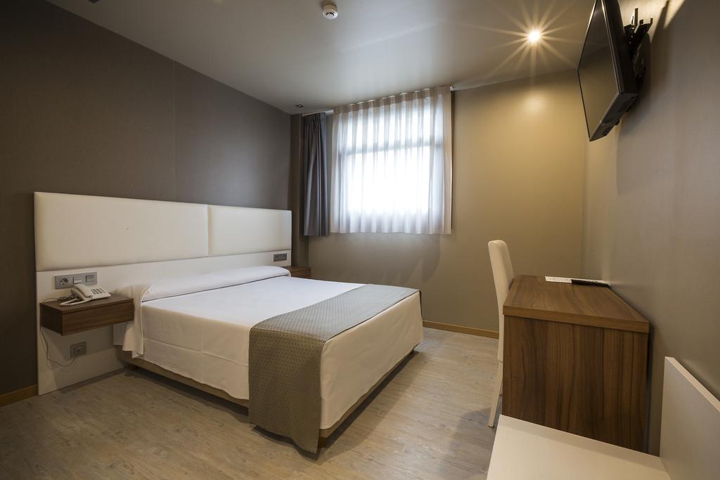 Hotel La Posada De Roces Gijón Buitenkant foto